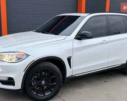 Белый БМВ Х5, объемом двигателя 3 л и пробегом 225 тыс. км за 28999 $, фото 9 на Automoto.ua