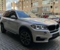 Белый БМВ Х5, объемом двигателя 3 л и пробегом 113 тыс. км за 15600 $, фото 1 на Automoto.ua