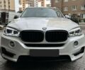 Белый БМВ Х5, объемом двигателя 3 л и пробегом 113 тыс. км за 15600 $, фото 1 на Automoto.ua
