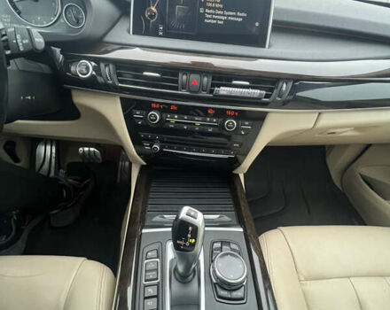 Белый БМВ Х5, объемом двигателя 2.98 л и пробегом 172 тыс. км за 22499 $, фото 25 на Automoto.ua