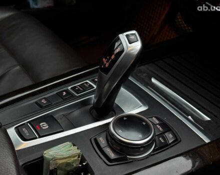 Белый БМВ Х5, объемом двигателя 3 л и пробегом 241 тыс. км за 18440 $, фото 36 на Automoto.ua