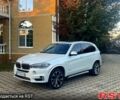 Белый БМВ Х5, объемом двигателя 3 л и пробегом 350 тыс. км за 25000 $, фото 1 на Automoto.ua