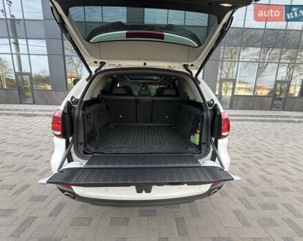 Білий БМВ Х5, об'ємом двигуна 2.99 л та пробігом 162 тис. км за 34300 $, фото 78 на Automoto.ua