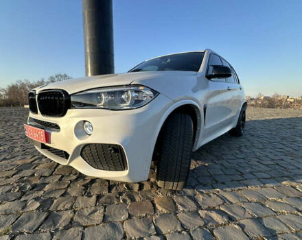 Белый БМВ Х5, объемом двигателя 3 л и пробегом 160 тыс. км за 21999 $, фото 7 на Automoto.ua