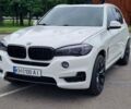 Белый БМВ Х5, объемом двигателя 2.98 л и пробегом 184 тыс. км за 22000 $, фото 13 на Automoto.ua