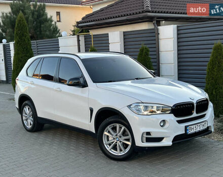 Белый БМВ Х5, объемом двигателя 2 л и пробегом 170 тыс. км за 23500 $, фото 38 на Automoto.ua