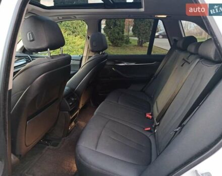 Белый БМВ Х5, объемом двигателя 2.99 л и пробегом 236 тыс. км за 24500 $, фото 25 на Automoto.ua