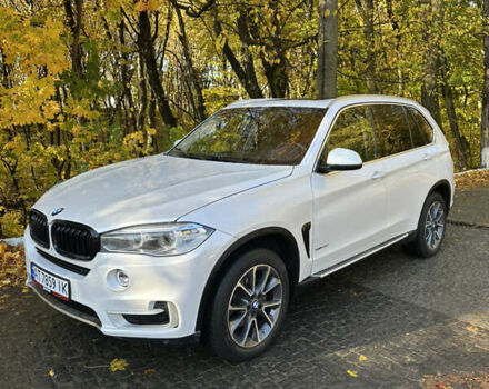 БМВ Х5 2014 в Черновцах на Automoto.ua Белый БМВ Х5, объемом двигателя 2.98 л и пробегом 269 тыс. км за 21500 $, фото 3 на Automoto.ua