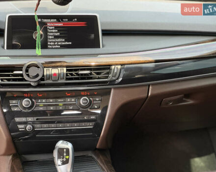 Белый БМВ Х5, объемом двигателя 2.99 л и пробегом 265 тыс. км за 27900 $, фото 18 на Automoto.ua