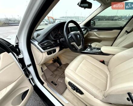 Білий БМВ Х5, об'ємом двигуна 3 л та пробігом 118 тис. км за 23990 $, фото 66 на Automoto.ua