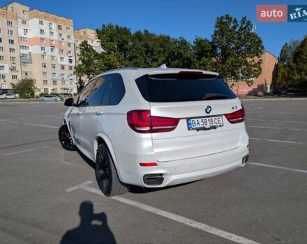 Белый БМВ Х5, объемом двигателя 2.98 л и пробегом 98 тыс. км за 36999 $, фото 4 на Automoto.ua