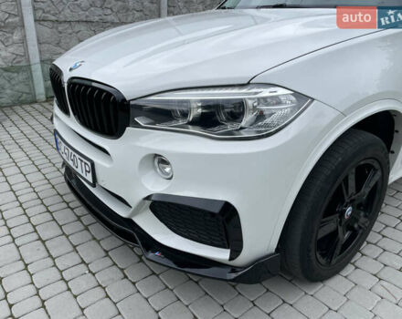 Белый БМВ Х5, объемом двигателя 2.98 л и пробегом 185 тыс. км за 22700 $, фото 10 на Automoto.ua