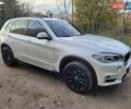 Белый БМВ Х5, объемом двигателя 3 л и пробегом 250 тыс. км за 31000 $, фото 1 на Automoto.ua