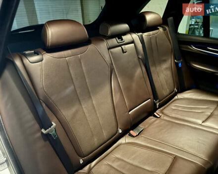 Білий БМВ Х5, об'ємом двигуна 3 л та пробігом 180 тис. км за 35000 $, фото 53 на Automoto.ua