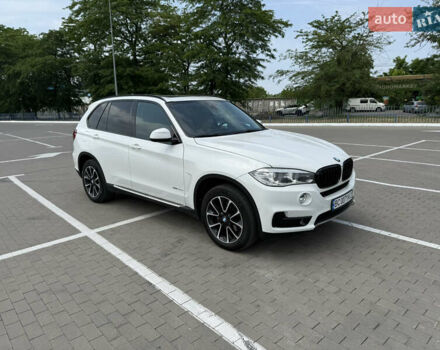 Белый БМВ Х5, объемом двигателя 2.99 л и пробегом 230 тыс. км за 29500 $, фото 2 на Automoto.ua