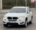 Білий БМВ Х5, об'ємом двигуна 2 л та пробігом 210 тис. км за 27000 $, фото 4 на Automoto.ua