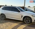 БМВ Х5 2014 в Бучаче на Automoto.ua Белый БМВ Х5, объемом двигателя 2.99 л и пробегом 211 тыс. км за 29500 $, фото 3 на Automoto.ua
