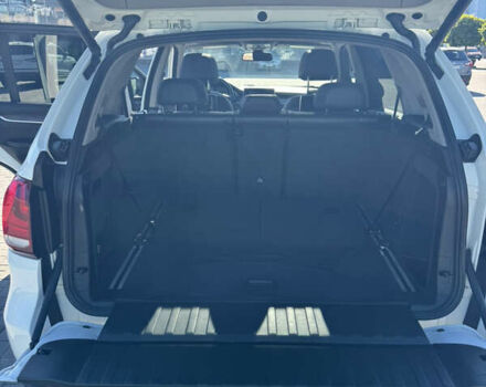 Белый БМВ Х5, объемом двигателя 2.98 л и пробегом 159 тыс. км за 20300 $, фото 9 на Automoto.ua