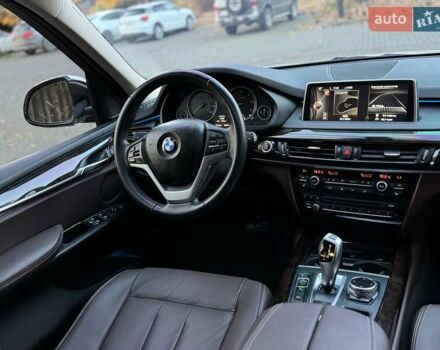 Белый БМВ Х5, объемом двигателя 2.99 л и пробегом 309 тыс. км за 23700 $, фото 28 на Automoto.ua
