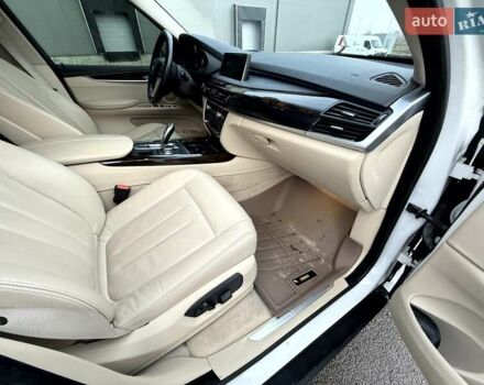 Білий БМВ Х5, об'ємом двигуна 3 л та пробігом 118 тис. км за 23990 $, фото 63 на Automoto.ua