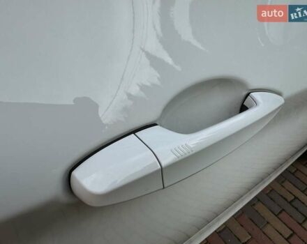 Білий БМВ Х5, об'ємом двигуна 2.99 л та пробігом 185 тис. км за 35500 $, фото 20 на Automoto.ua