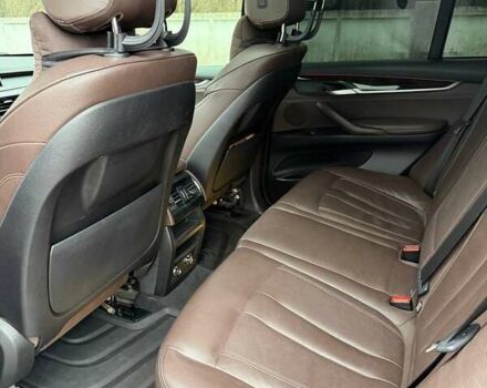 Білий БМВ Х5, об'ємом двигуна 2.98 л та пробігом 160 тис. км за 26500 $, фото 15 на Automoto.ua