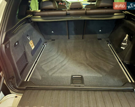 Білий БМВ Х5, об'ємом двигуна 3 л та пробігом 180 тис. км за 35000 $, фото 49 на Automoto.ua