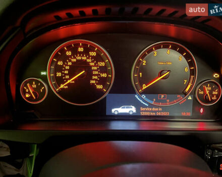 Белый БМВ Х5, объемом двигателя 3 л и пробегом 159 тыс. км за 25000 $, фото 10 на Automoto.ua