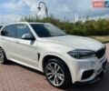 Білий БМВ Х5, об'ємом двигуна 4.4 л та пробігом 164 тис. км за 21900 $, фото 1 на Automoto.ua