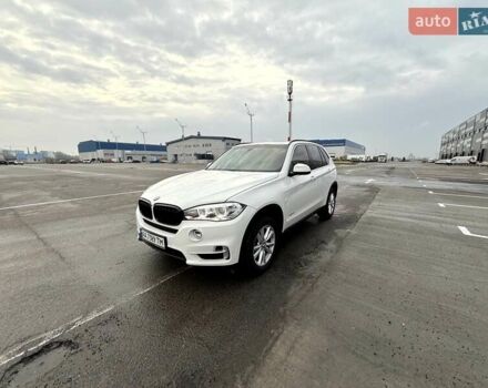 Білий БМВ Х5, об'ємом двигуна 3 л та пробігом 118 тис. км за 23990 $, фото 55 на Automoto.ua