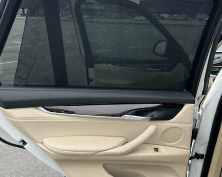 Белый БМВ Х5, объемом двигателя 2.98 л и пробегом 172 тыс. км за 22499 $, фото 11 на Automoto.ua