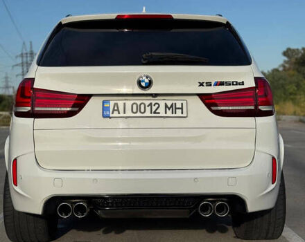 Белый БМВ Х5, объемом двигателя 2.99 л и пробегом 220 тыс. км за 36000 $, фото 6 на Automoto.ua