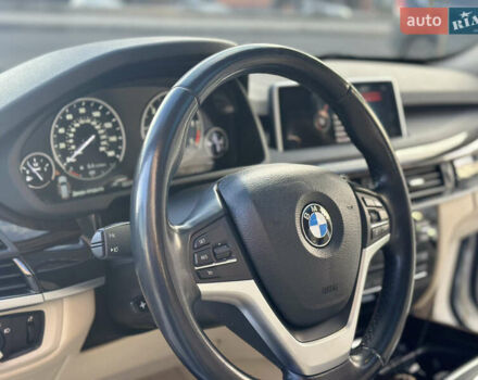 Белый БМВ Х5, объемом двигателя 2.99 л и пробегом 220 тыс. км за 27999 $, фото 34 на Automoto.ua