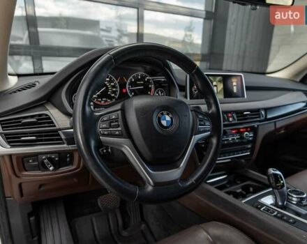 Белый БМВ Х5, объемом двигателя 3 л и пробегом 131 тыс. км за 15750 $, фото 7 на Automoto.ua