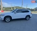Белый БМВ Х5, объемом двигателя 2 л и пробегом 220 тыс. км за 27500 $, фото 4 на Automoto.ua