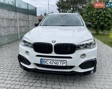 Белый БМВ Х5, объемом двигателя 2.98 л и пробегом 185 тыс. км за 22700 $, фото 1 на Automoto.ua