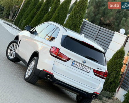 Белый БМВ Х5, объемом двигателя 2 л и пробегом 169 тыс. км за 23800 $, фото 57 на Automoto.ua