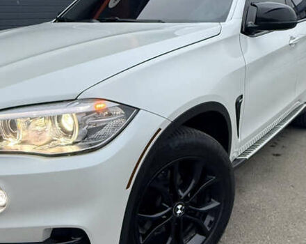 Белый БМВ Х5, объемом двигателя 3 л и пробегом 225 тыс. км за 28999 $, фото 8 на Automoto.ua