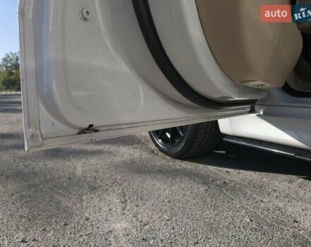 Білий БМВ Х5, об'ємом двигуна 3 л та пробігом 187 тис. км за 21999 $, фото 22 на Automoto.ua