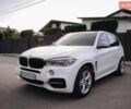 Белый БМВ Х5, объемом двигателя 3 л и пробегом 306 тыс. км за 36000 $, фото 1 на Automoto.ua