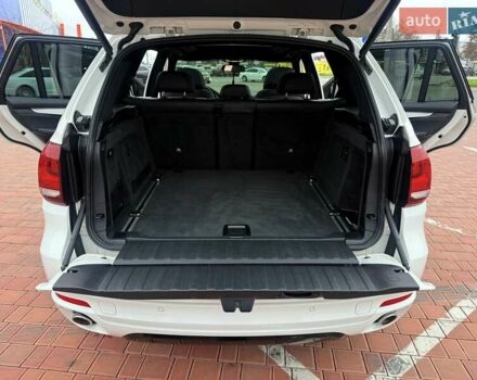 Белый БМВ Х5, объемом двигателя 2.99 л и пробегом 175 тыс. км за 31900 $, фото 81 на Automoto.ua