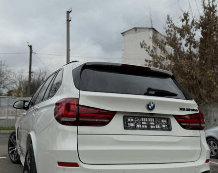 Белый БМВ Х5, объемом двигателя 2.99 л и пробегом 143 тыс. км за 34500 $, фото 3 на Automoto.ua