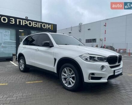 Белый БМВ Х5, объемом двигателя 2 л и пробегом 170 тыс. км за 23999 $, фото 1 на Automoto.ua