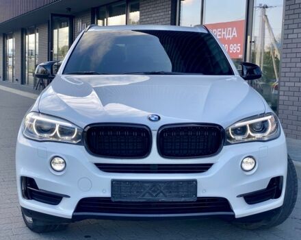 Белый БМВ Х5, объемом двигателя 3 л и пробегом 183 тыс. км за 24700 $, фото 1 на Automoto.ua