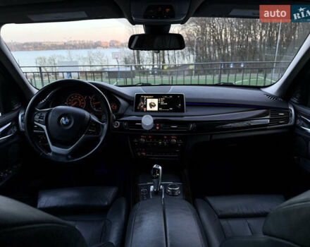 Белый БМВ Х5, объемом двигателя 2.98 л и пробегом 192 тыс. км за 22700 $, фото 26 на Automoto.ua