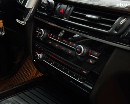 Белый БМВ Х5, объемом двигателя 3 л и пробегом 241 тыс. км за 18440 $, фото 34 на Automoto.ua