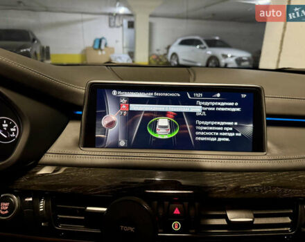 Білий БМВ Х5, об'ємом двигуна 3 л та пробігом 180 тис. км за 35000 $, фото 27 на Automoto.ua