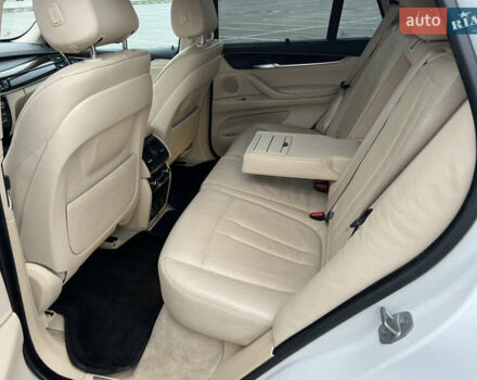 Белый БМВ Х5, объемом двигателя 2.98 л и пробегом 172 тыс. км за 22499 $, фото 10 на Automoto.ua