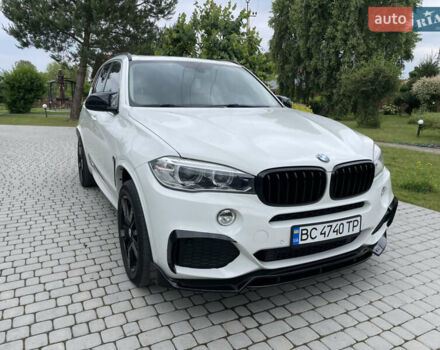 Белый БМВ Х5, объемом двигателя 2.98 л и пробегом 185 тыс. км за 22700 $, фото 2 на Automoto.ua