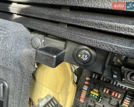 Білий БМВ Х5, об'ємом двигуна 2.99 л та пробігом 185 тис. км за 35500 $, фото 62 на Automoto.ua